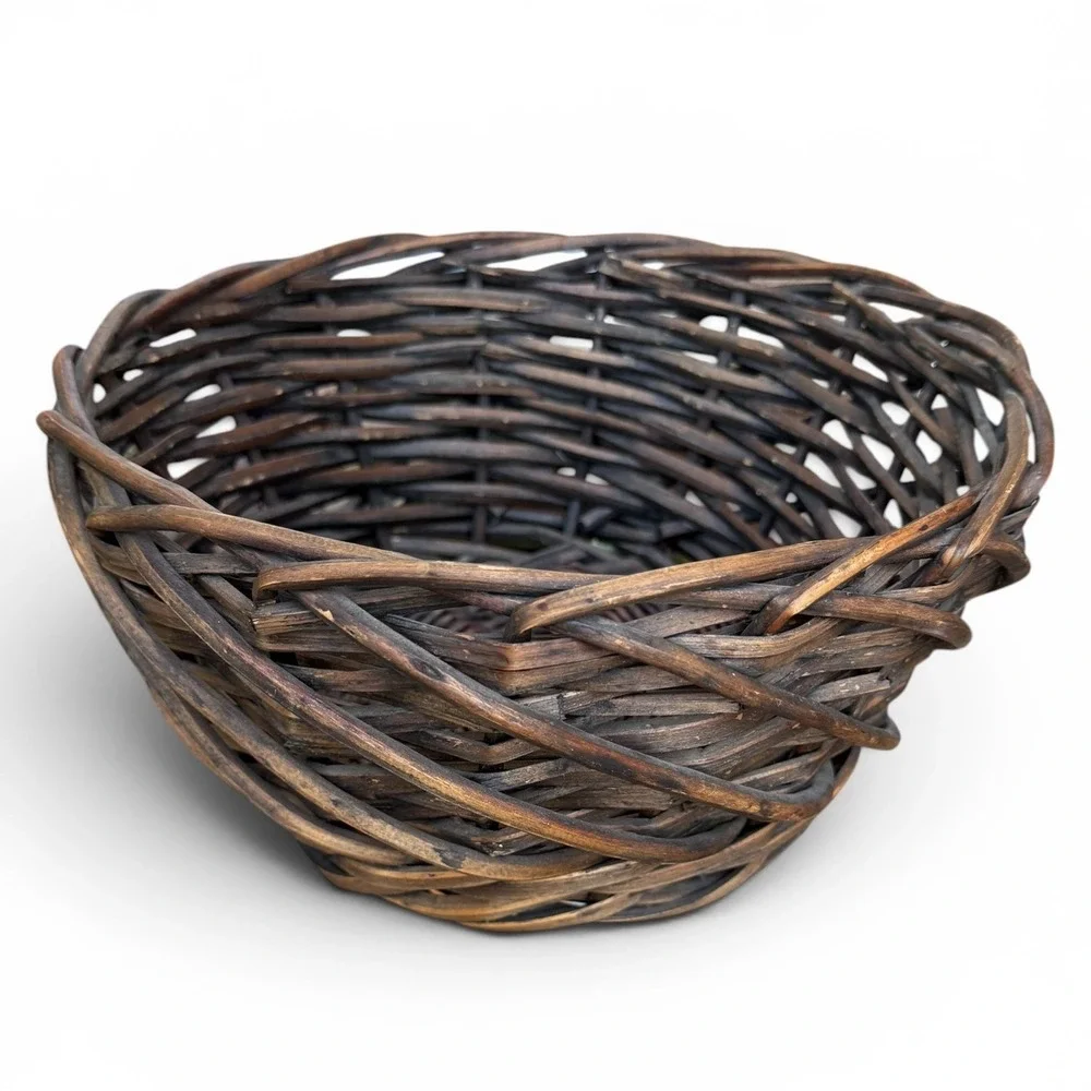 Woven Heart vintage walnut